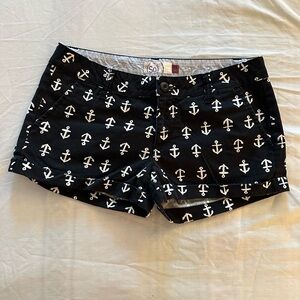 SO Navy & White Anchor shorts. Size 5.